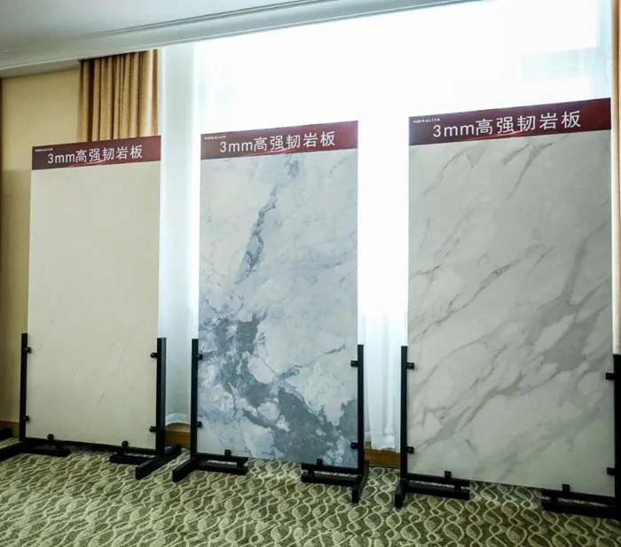 立异引领，，，，，，威客电竞荣登佛山市专利十强企业-威客电竞新闻-威客电竞瓷砖官网——陶瓷大板岩板就用威客电竞